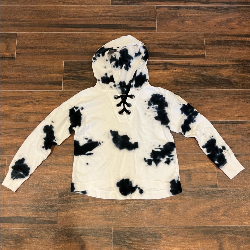 Kids tie-dye sweatshirt